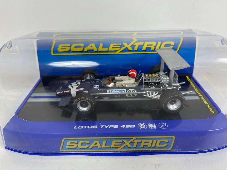 Scalextric Lotus Type 49B Slot Car [Photo 1]