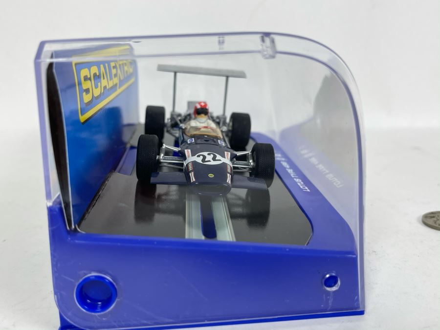 Scalextric Lotus Type 49B Slot Car [Photo 4]