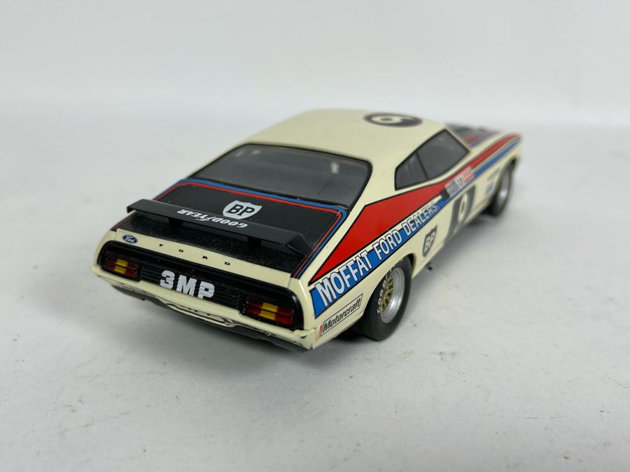 Scalextric Hornby Ford Falcon XB No. 9 Slot Car