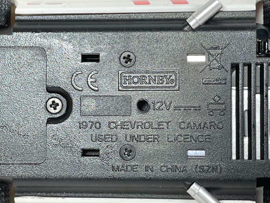 Scalextric Hornby 1970 Chevrolet Camaro No. 11 Slot Car [Photo 8]