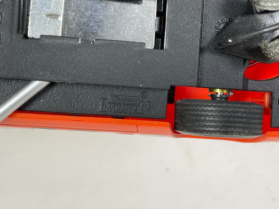 Carrera Evolution Dodge No. 71 Slot Car [Photo 9]