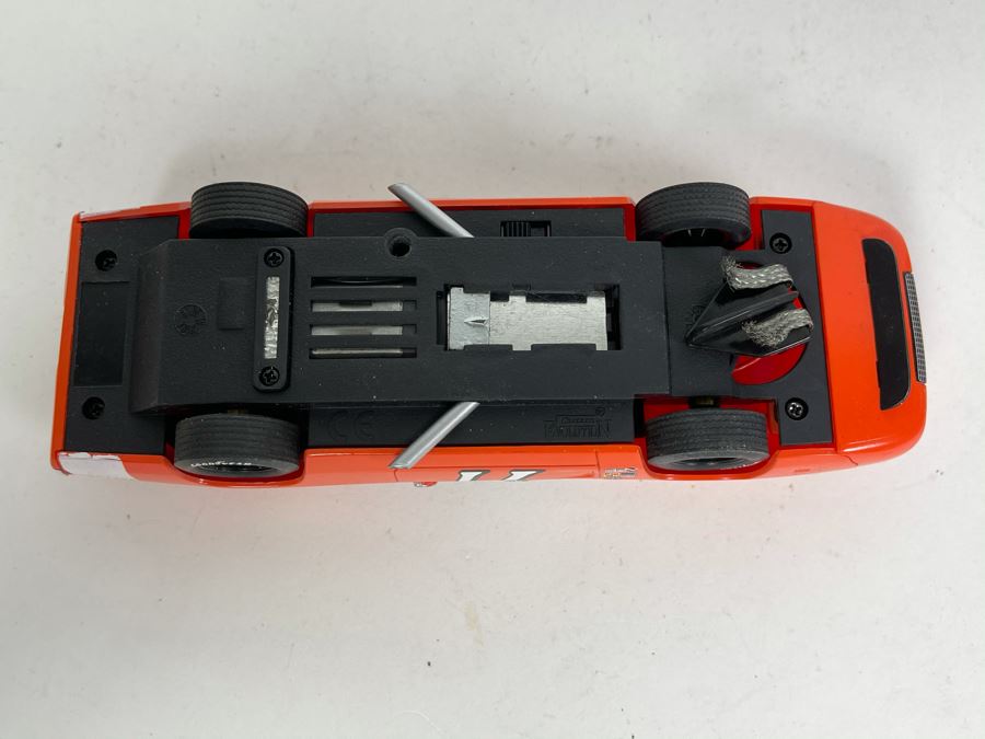 Carrera Evolution Dodge No. 71 Slot Car [Photo 8]