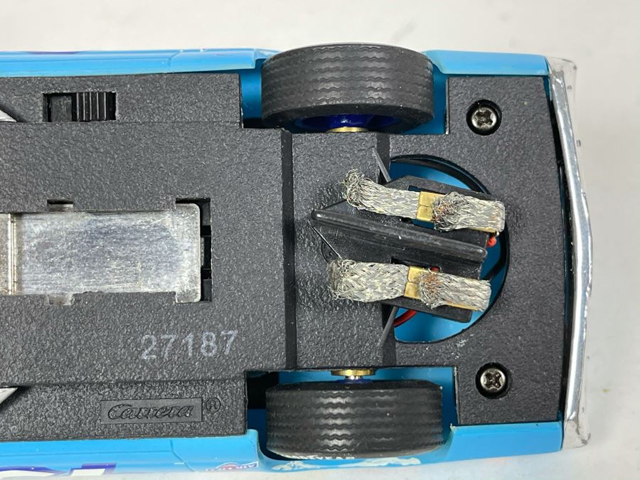 Carrera Richard Petty No. 43 Slot Car [Photo 9]