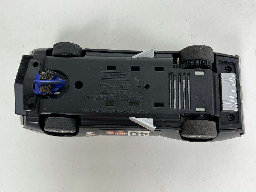 Scalextric Hornby Chevrolet Camaro No. 40 Slot Car [Photo 6]