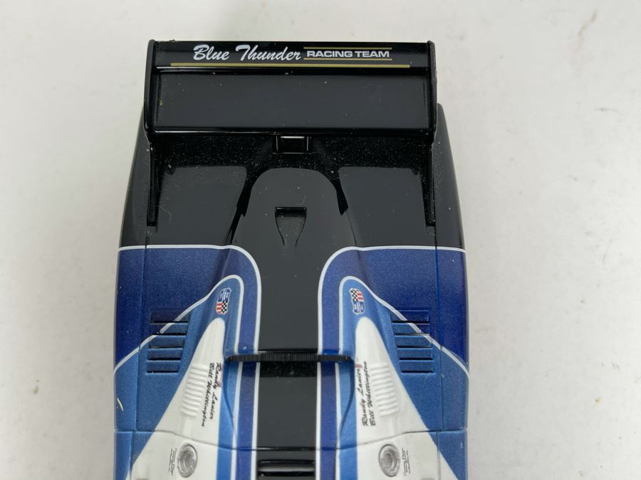 Monogram Model Racing No. 56 Blue Thunder Racing Team Slot Car [Photo 8]