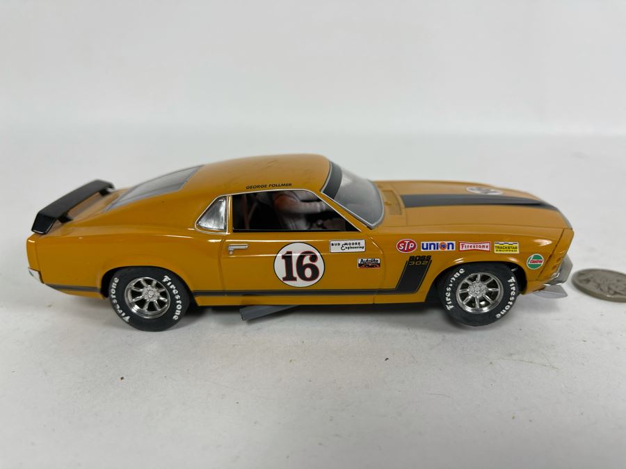 Scalextric Hornby Ford Mustang No. 16 Slot Car [Photo 1]