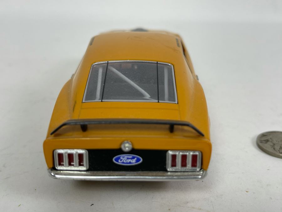 Scalextric Hornby Ford Mustang No. 16 Slot Car [Photo 6]