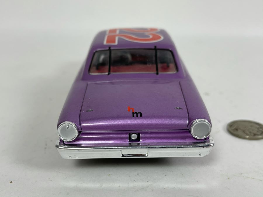 Revell Monogram Model Racing Fireball Roberts No. 22 Slot Car [Photo 6]