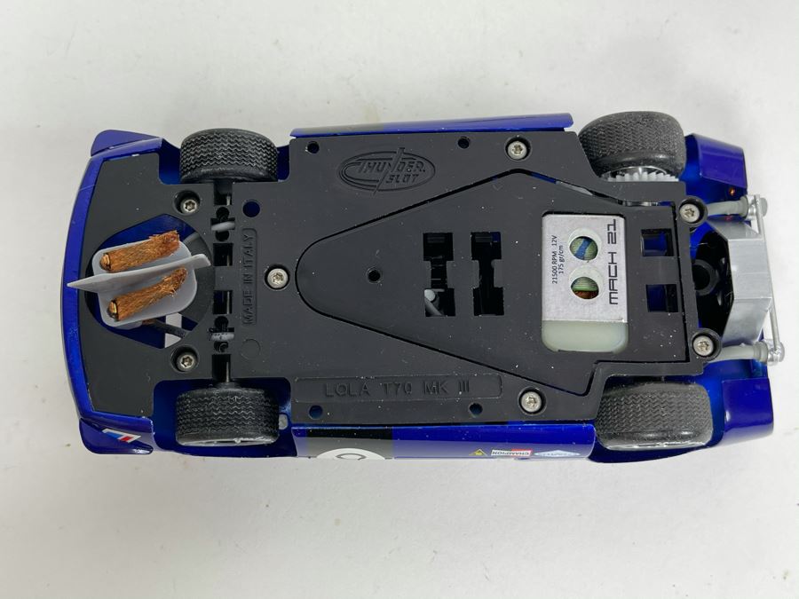 Thunderslot Lola T70 MK III Slot Car No. 8 Made In Italy [Photo 7]