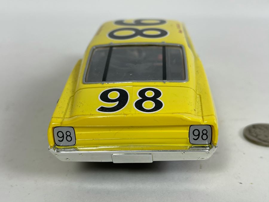 Carrera Ford Torino Slot Car [Photo 5]