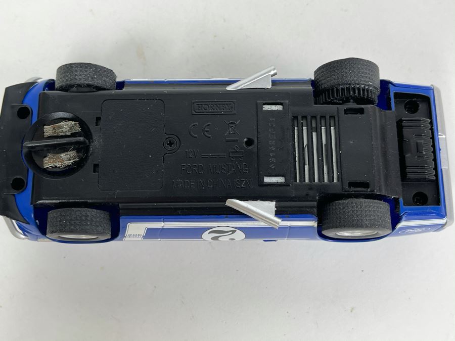 Scalextric Hornby Ford Mustang Slot Car [Photo 6]