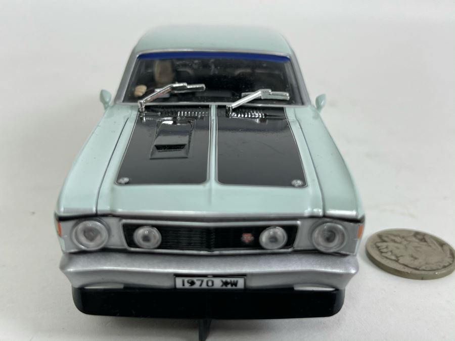 Scalextric Hornby Ford XW/XY Falcon Slot Car [Photo 4]