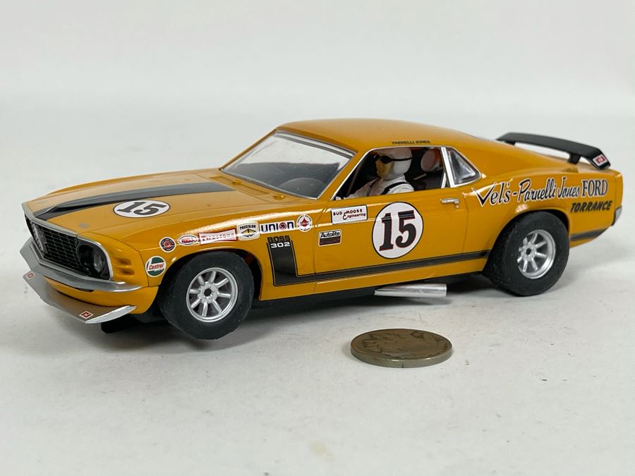 Scalextric Hornby Ford Mustang Slot Car [Photo 2]