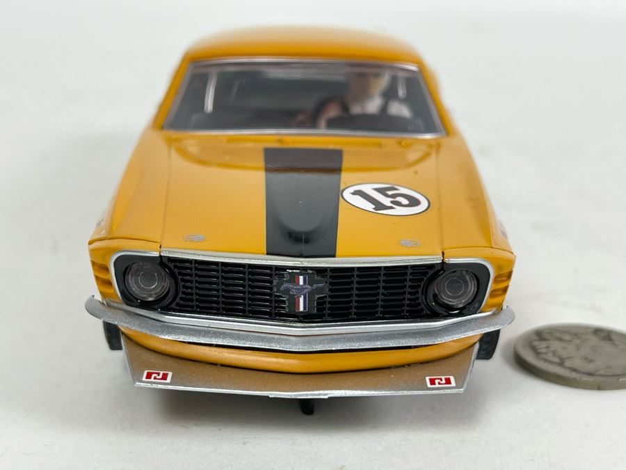Scalextric Hornby Ford Mustang Slot Car [Photo 5]