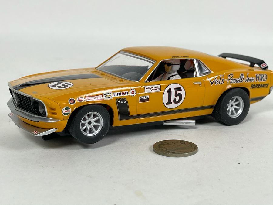 Scalextric Hornby Ford Mustang Slot Car [Photo 1]