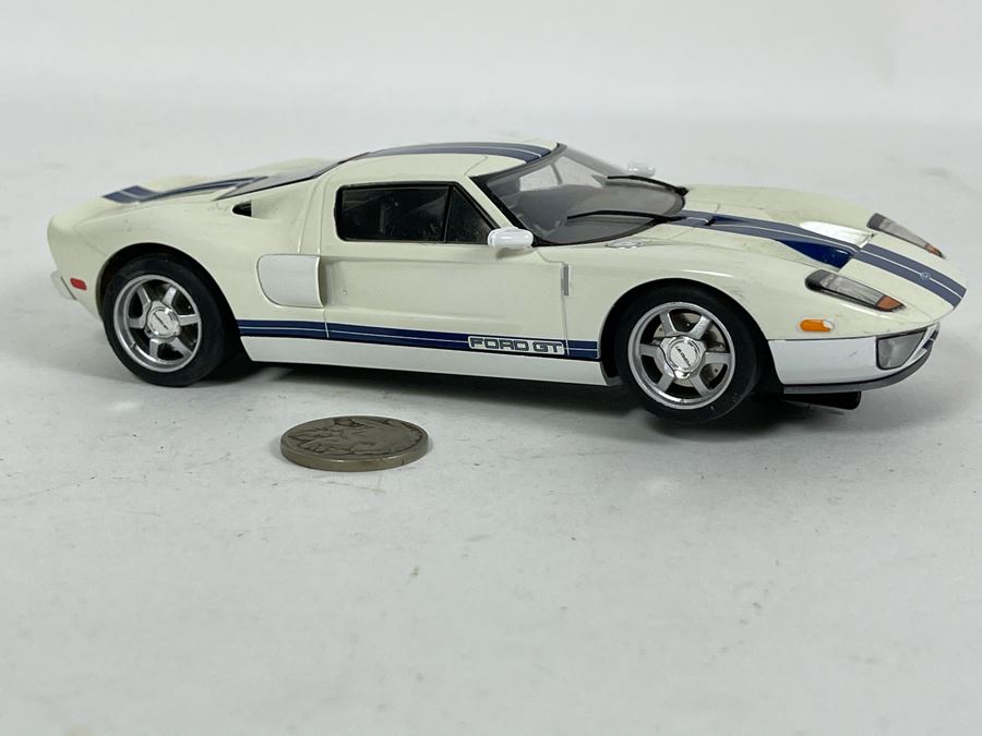 Scalextric Hornby Ford GT Slot Car [Photo 5]