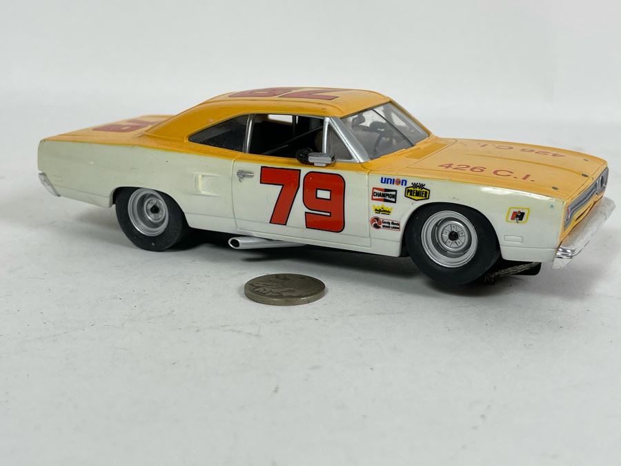 Carrera Evolution Plymouth No. 79 Slot Car  [Photo 3]