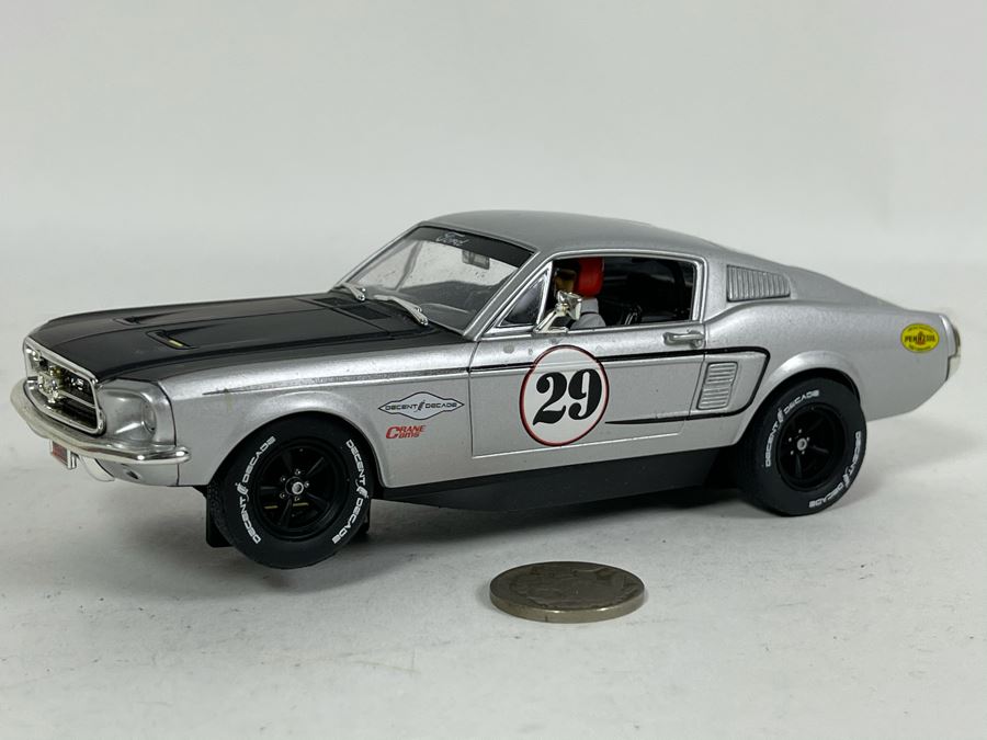 Carrera 1967 Ford Mustang No. 29 Slot Car [Photo 2]
