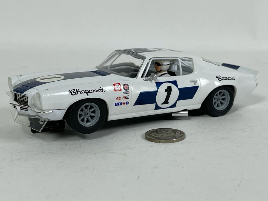 Scalextric Hornby 1970 Chevrolet Camaro No. 1 Slot Car [Photo 2]