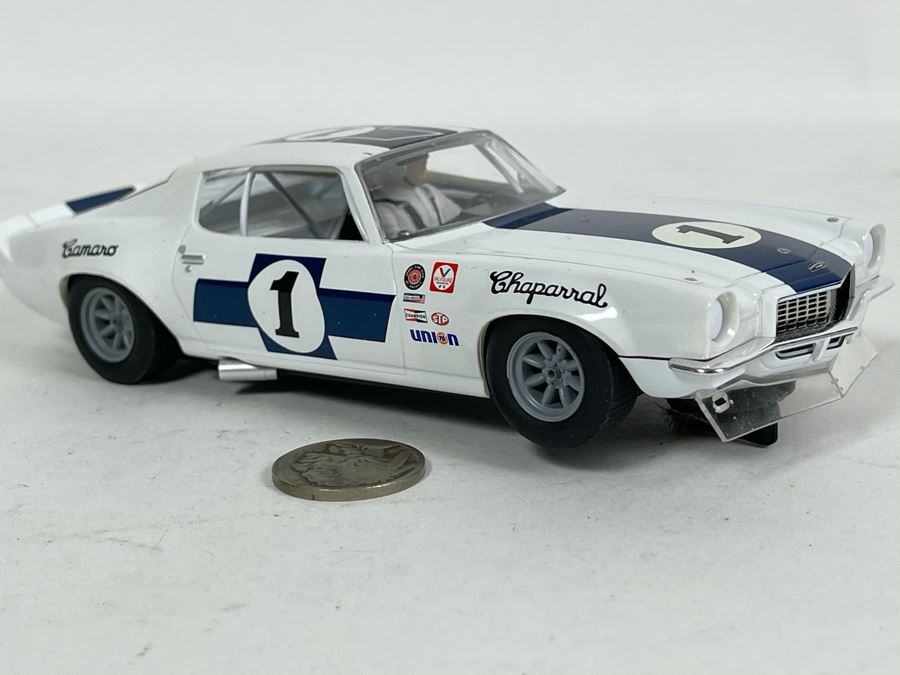 Scalextric Hornby 1970 Chevrolet Camaro No. 1 Slot Car [Photo 3]