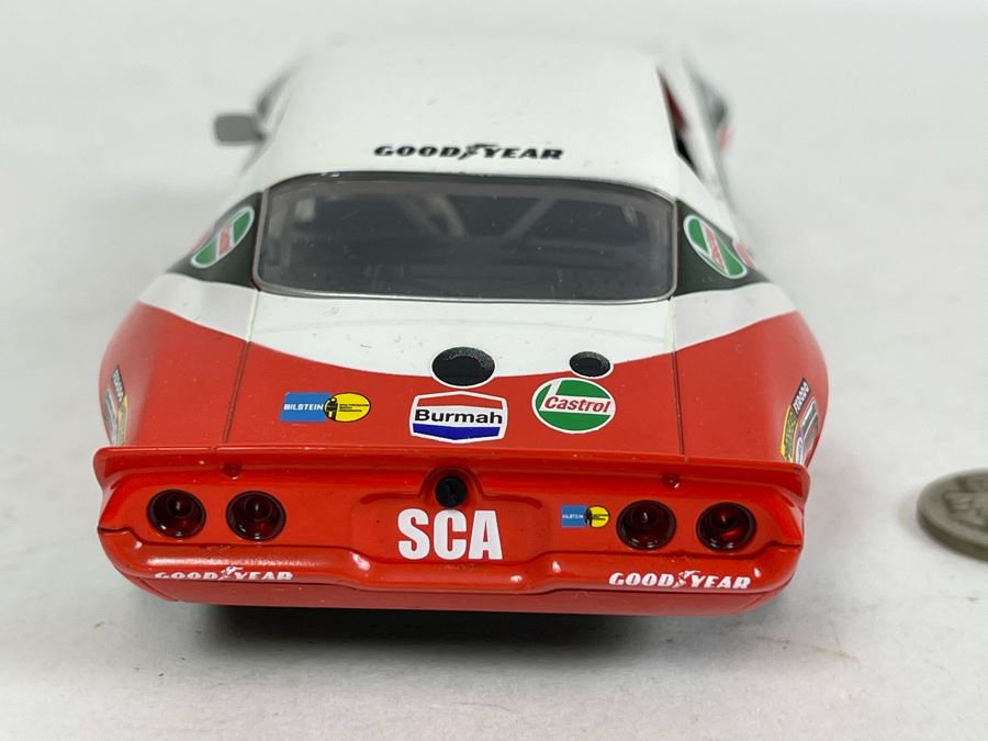 Scalextric Hornby 1970 Chevrolet Camaro No. 46 Slot Car [Photo 5]