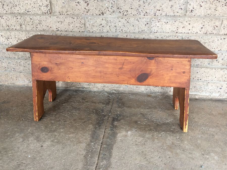 Primitive Pine Wooden Bench [Photo 1]