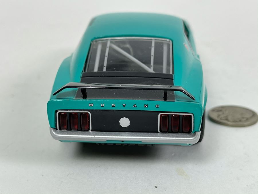 Scalextric Hornby Ford Mustang No. 25 Slot Car [Photo 4]