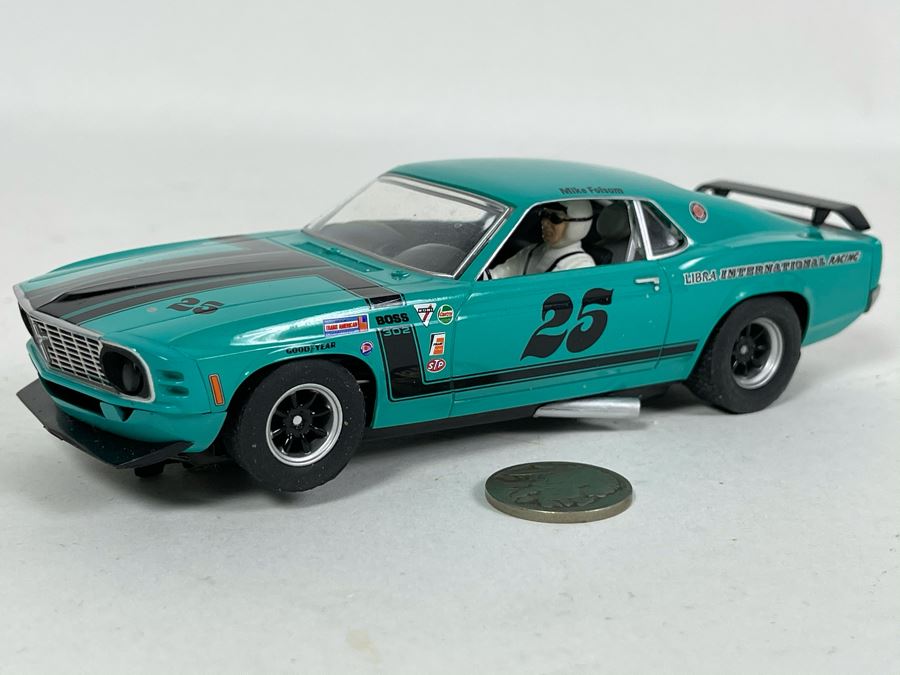 Scalextric Hornby Ford Mustang No. 25 Slot Car [Photo 1]