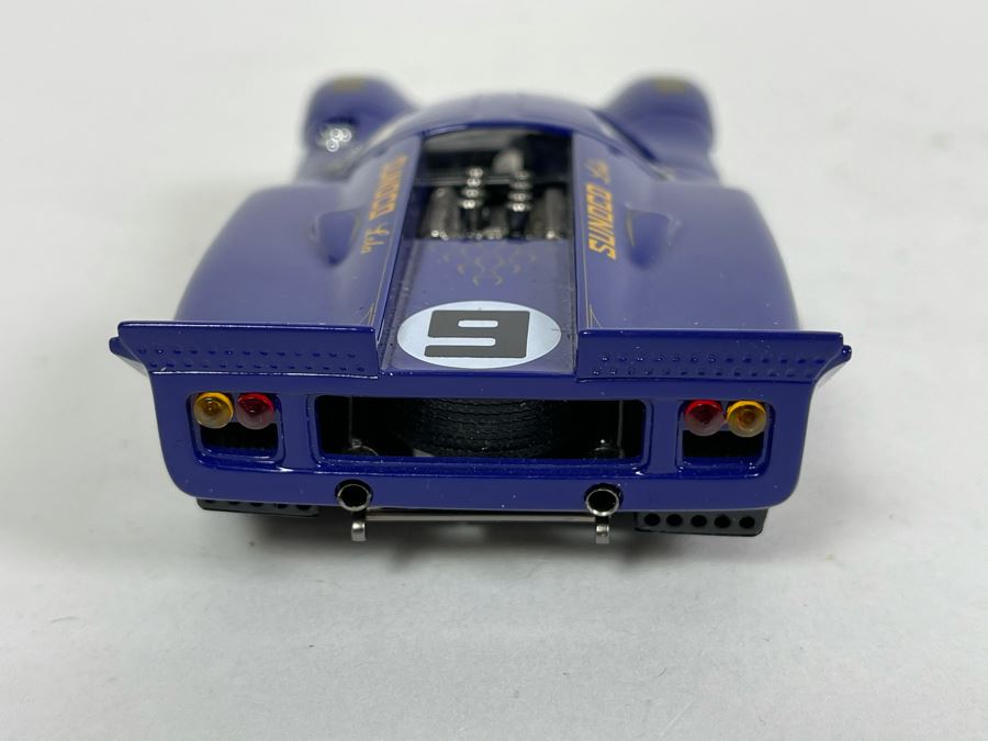 Fly Classic LOLA T70 Mk SB No. 9 Slot Car [Photo 4]