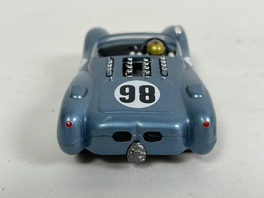MRRC Sebring Series No. 98 Slot Car [Photo 4]
