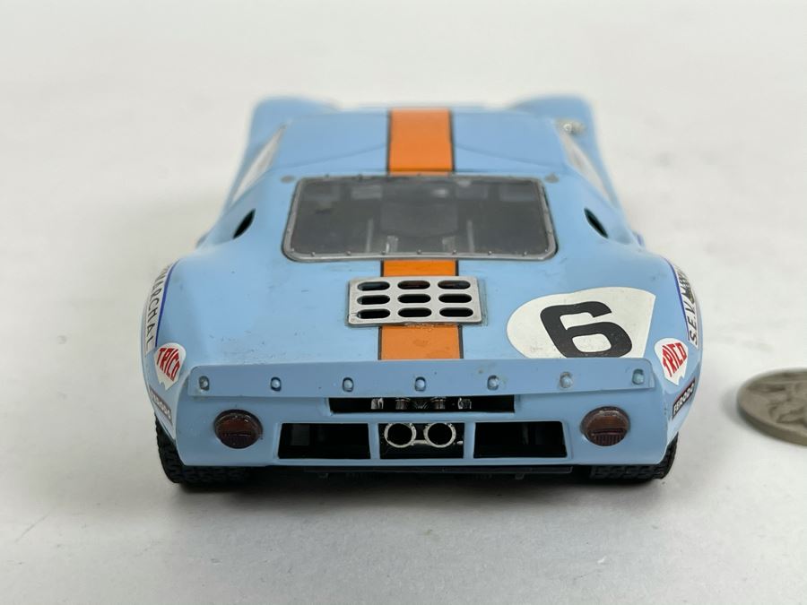 Scalextric Hornby Ford GT40 No. 6 Slot Car [Photo 4]