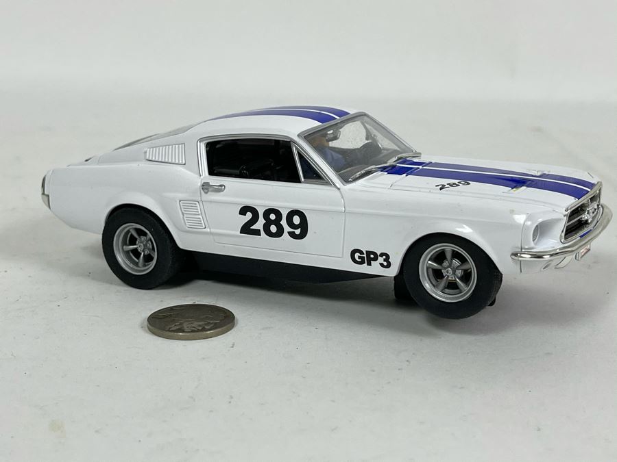 Carrera Ford Mustang No. 289 Slot Car [Photo 2]