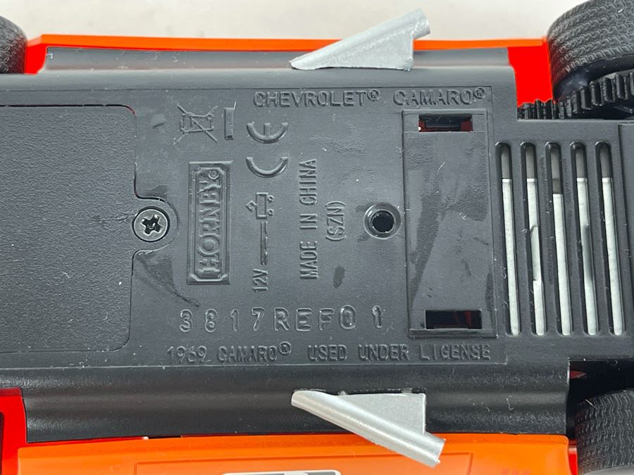 Scalextric Hornby 1969 Chevrolet Camaro No. 42 Slot Car [Photo 7]