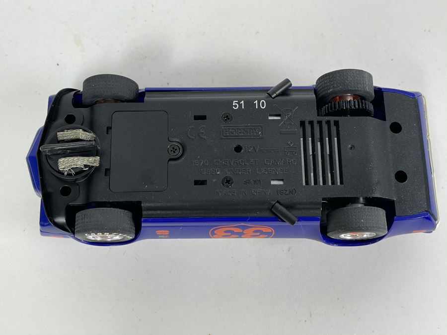 Scalextric Hornby 1970 Chevrolet Camaro No. 33 Slot Car [Photo 5]