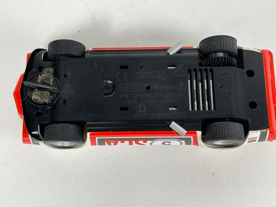 Scalextric Hornby 1970 Chevrolet Camaro No. 5 Slot Car [Photo 5]