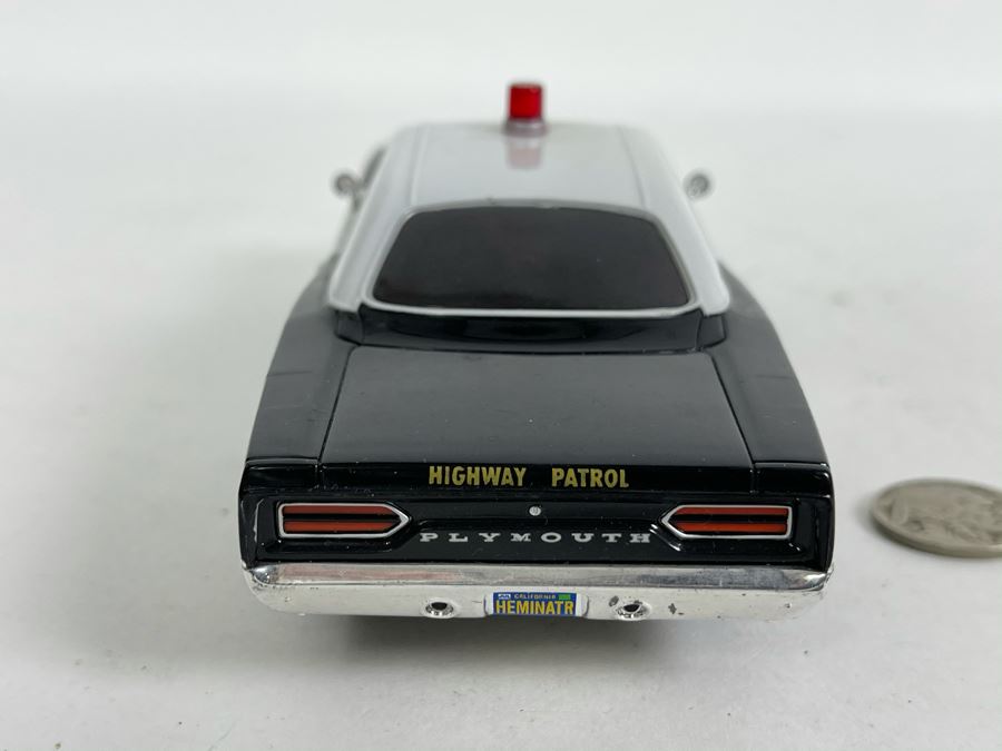 Limited Edition Carrera Evolution California Highway Patrol CHP Plymouth Road Runner Slot Car [Photo 5]