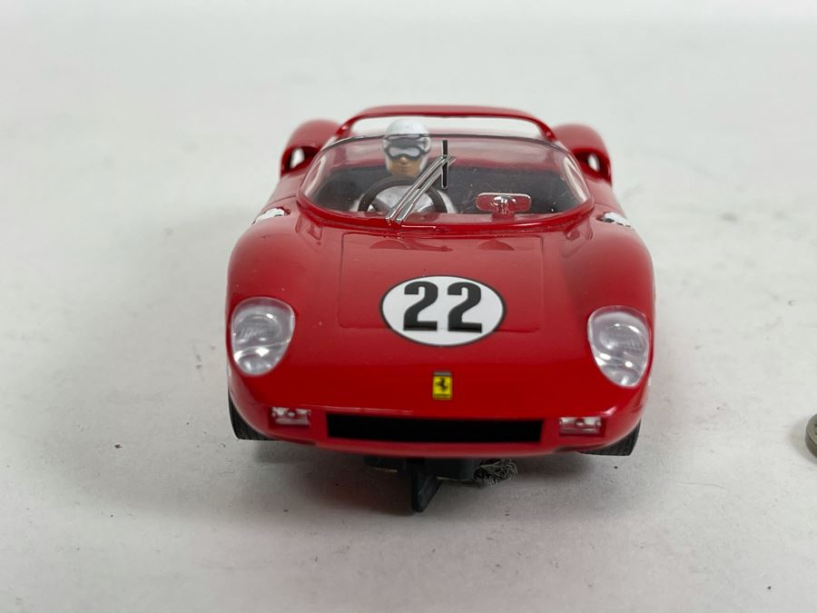 Revell Monogram Model Racing Ferrari 275 P No. 22 [Photo 3]