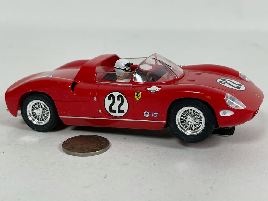Revell Monogram Model Racing Ferrari 275 P No. 22 [Photo 2]
