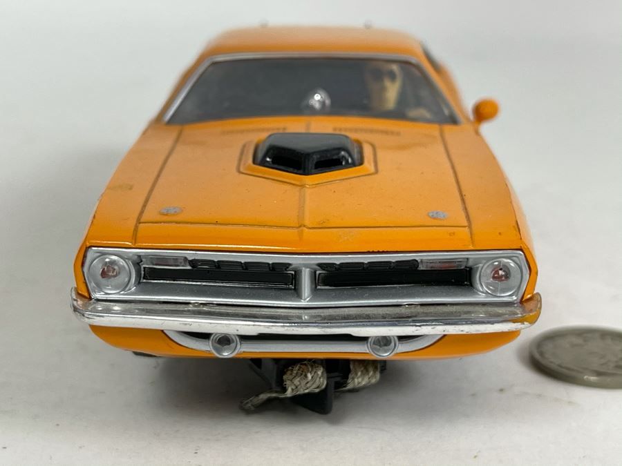 Carrera Evolution 1970 Plymouth HEMI Cuda Slot Car [Photo 3]