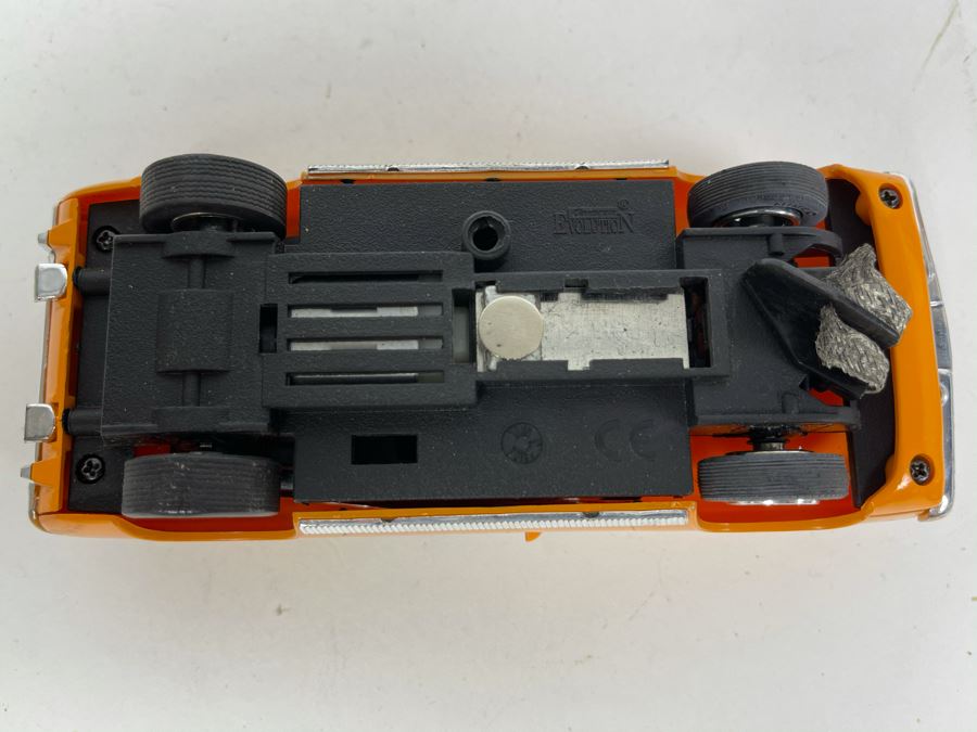 Carrera Evolution 1970 Plymouth HEMI Cuda Slot Car [Photo 5]