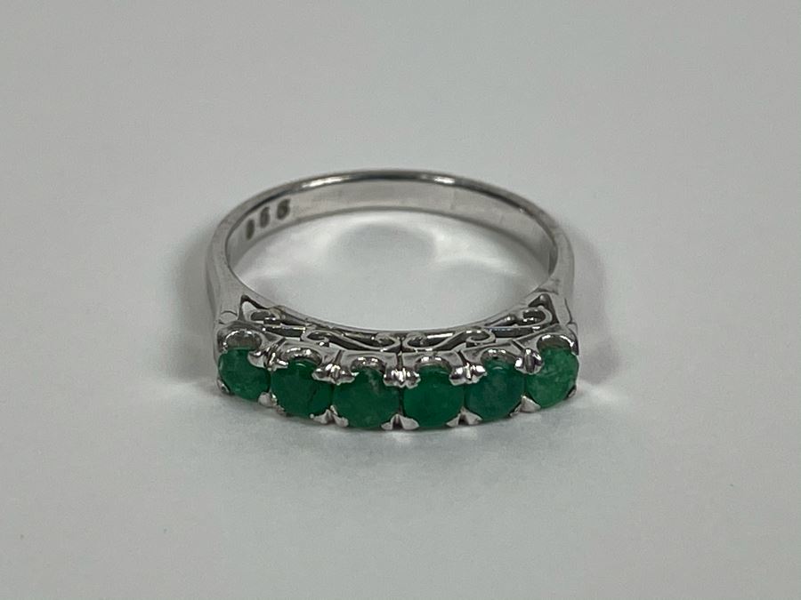 18K Gold Emerald Ring Size 6.5 2.5g (One Of Three Rings In Sale) [Photo 3]