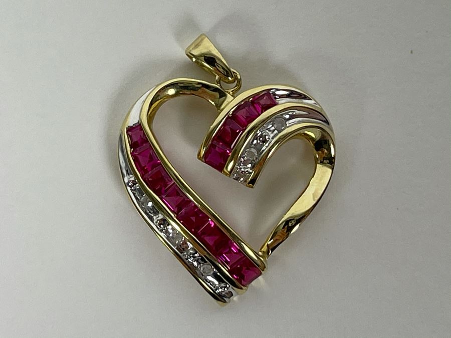 10K Gold Synthetic Ruby And Diamond Pendant 2.7g Fair Market Value $100 [Photo 7]