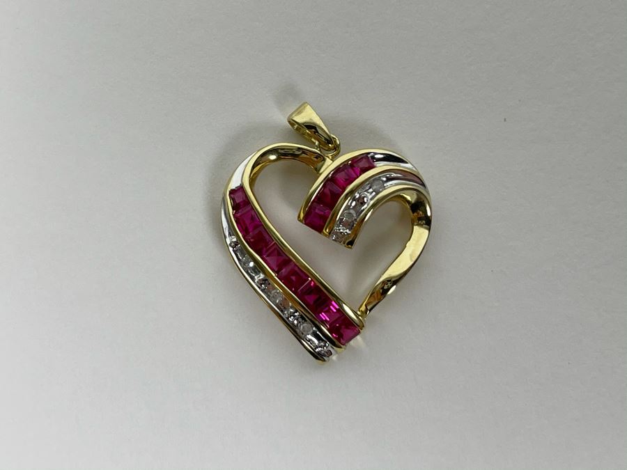 10K Gold Synthetic Ruby And Diamond Pendant 2.7g Fair Market Value $100 [Photo 8]