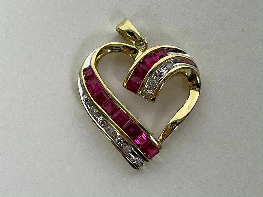 10K Gold Synthetic Ruby And Diamond Pendant 2.7g Fair Market Value $100 [Photo 4]