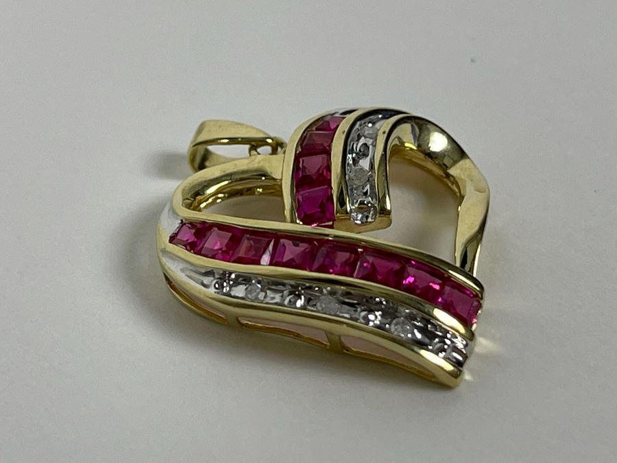 10K Gold Synthetic Ruby And Diamond Pendant 2.7g Fair Market Value $100 [Photo 6]