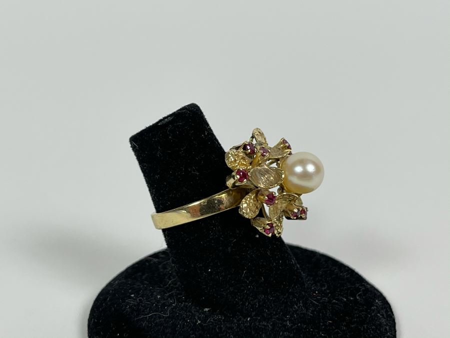 18K Gold Pearl Ruby Ring Size 6 4.9g Fair Market Value $400 [Photo 8]