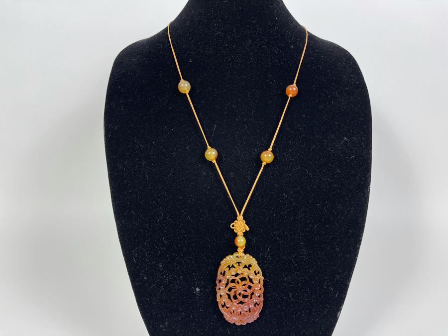 Red Jade (Dyed) Carved Pendant Necklace Fair Market Value $100 [Photo 2]