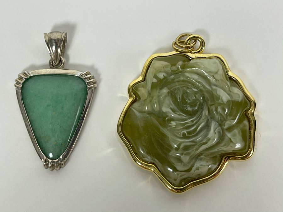 JUST ADDED - Pair Of Pendants [Photo 2]