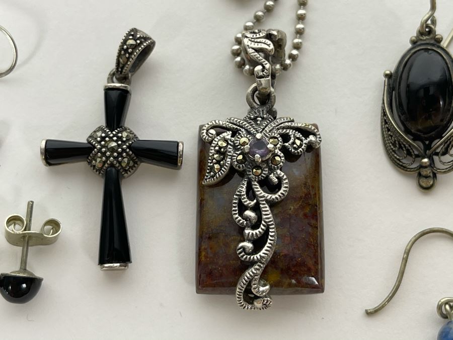 Sterling Silver And Semiprecious Stone Jewelry Lot: Sterling Silver Chain With Jasper Pendant, Four Pairs Of Sterling Silver Earrings And Sterling Cross Pendant Total Weight 28.1g [Photo 3]