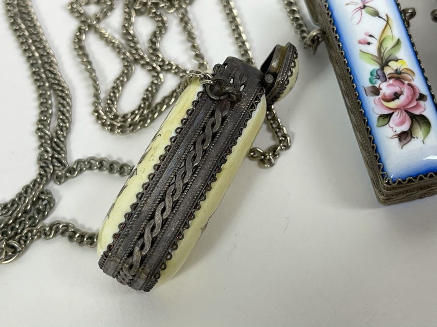Set Of Three Russian Hand Painted Enamel Rostov Finift Pillbox Pendants With Chains (One Chain Needs To Be Attached) [Photo 5]